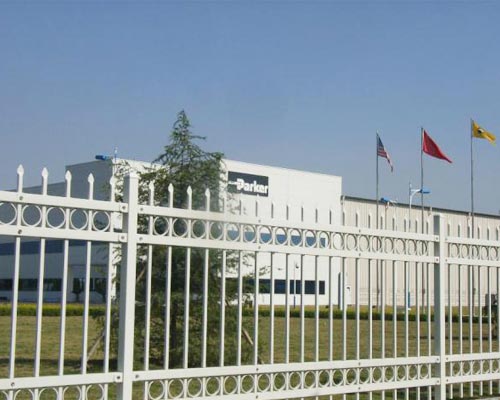 PVC圍欄、草坪